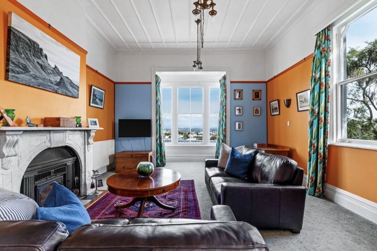 Photo of property in 8 Lighthouse Road, Bluff Hill, Napier, 4110