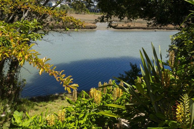 Photo of property in 56 Stout Street, Whataupoko, Gisborne, 4010