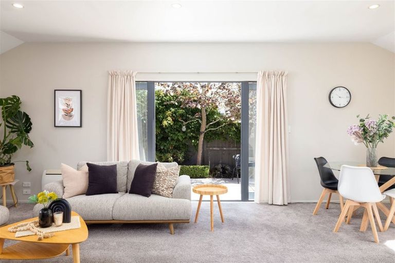 Photo of property in 7 Stroud Lane, Papanui, Christchurch, 8053