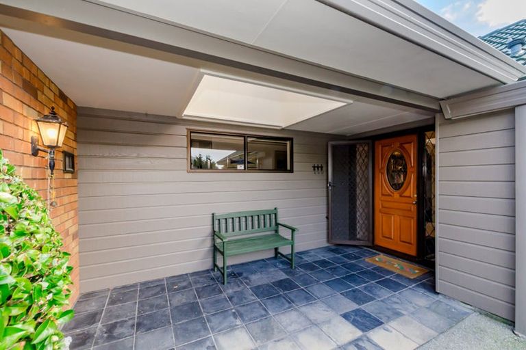 Photo of property in 31 Awanui Drive, Waikanae, 5036