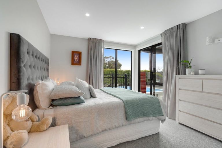 Photo of property in 167 Sandspit Road, Shelly Park, Auckland, 2014