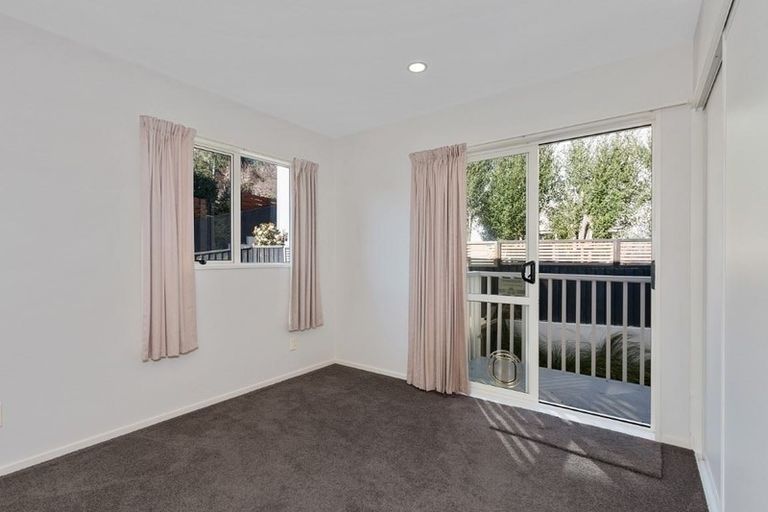 Photo of property in 3 Willow Dell, Westmorland, Christchurch, 8025