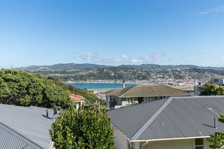 Photo of property in 9 Ahuriri Street, Strathmore Park, Wellington, 6022