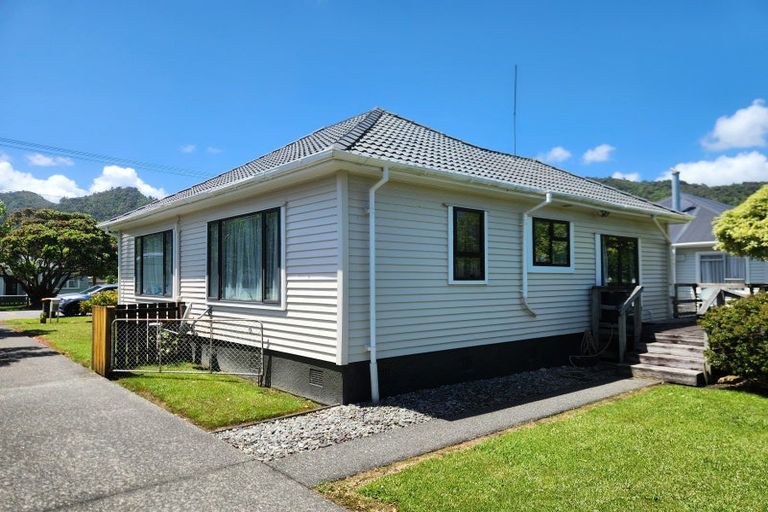 Photo of property in 40 Monro Street, Cobden, Greymouth, 7802