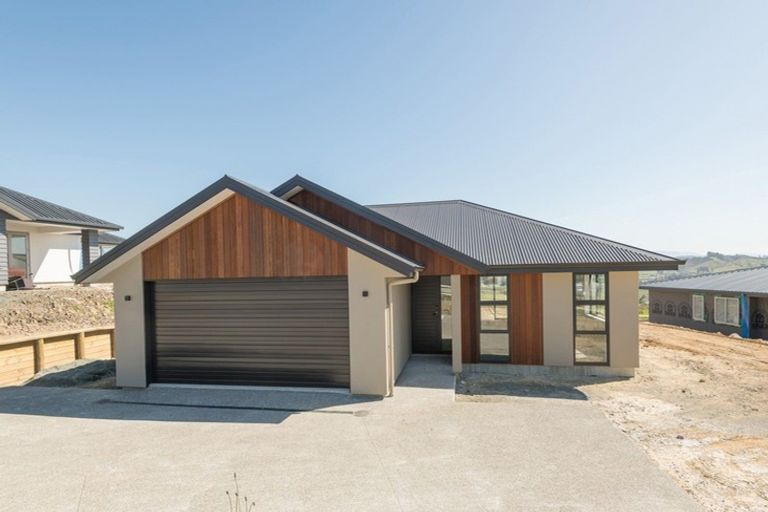 Photo of property in 44 Katania Heights, Brightwater, 7022