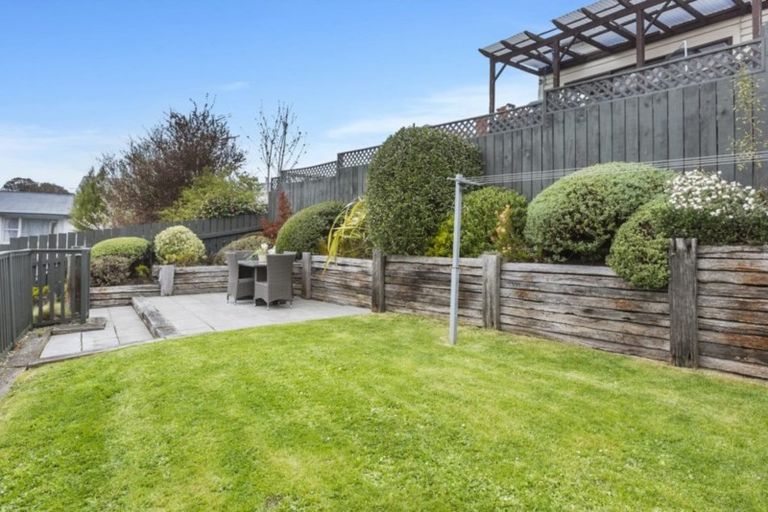 Photo of property in 17 Hawthorn Avenue, Mornington, Dunedin, 9011