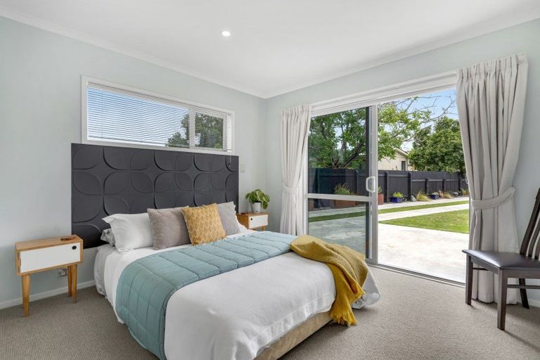 Photo of property in 6 Strasbourge Street, Martinborough, 5711