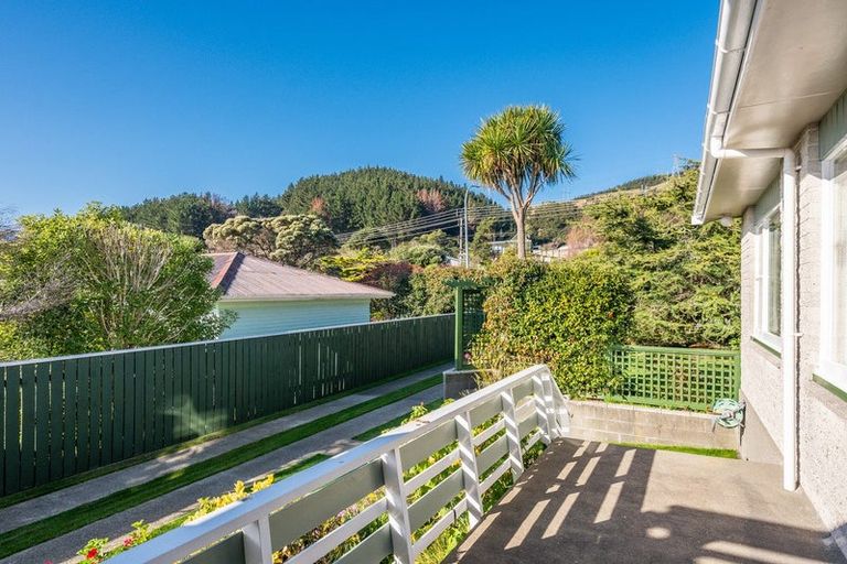 Photo of property in 106 Ruapehu Street, Paraparaumu, 5032