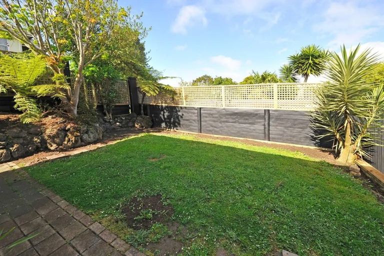 Photo of property in 5a Scotts Road, Manurewa East, Auckland, 2102