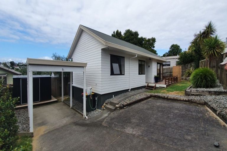 Photo of property in 2/8 Atlantis Place, Totara Vale, Auckland, 0629