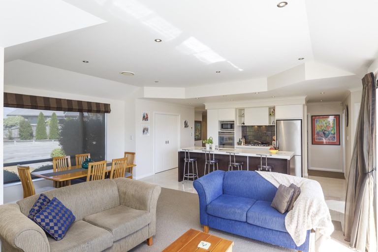 Photo of property in 4/341 College Street, West End, Palmerston North, 4410