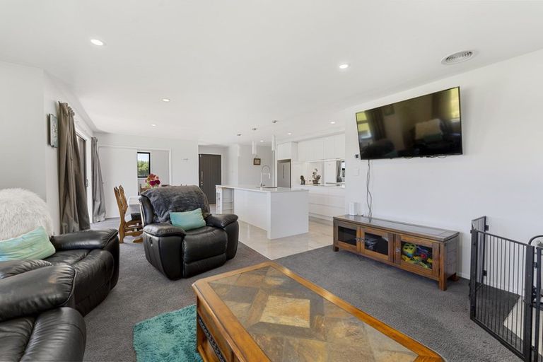 Photo of property in 81 Halls Road, Pahiatua, 4910