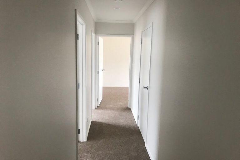 Photo of property in 15 Perla Road, Pukekohe, 2120