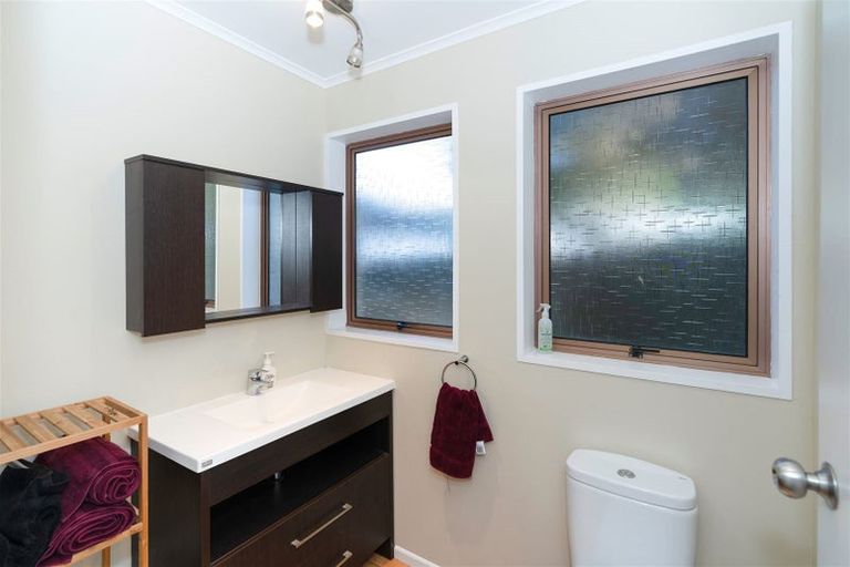 Photo of property in 7 Waikare Road, Raumati Beach, Paraparaumu, 5032