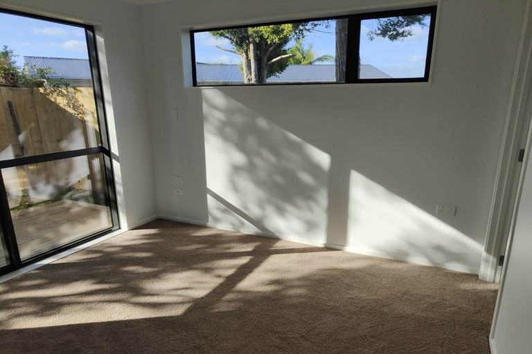 Photo of property in 185c Bucklands Beach Road, Bucklands Beach, Auckland, 2012