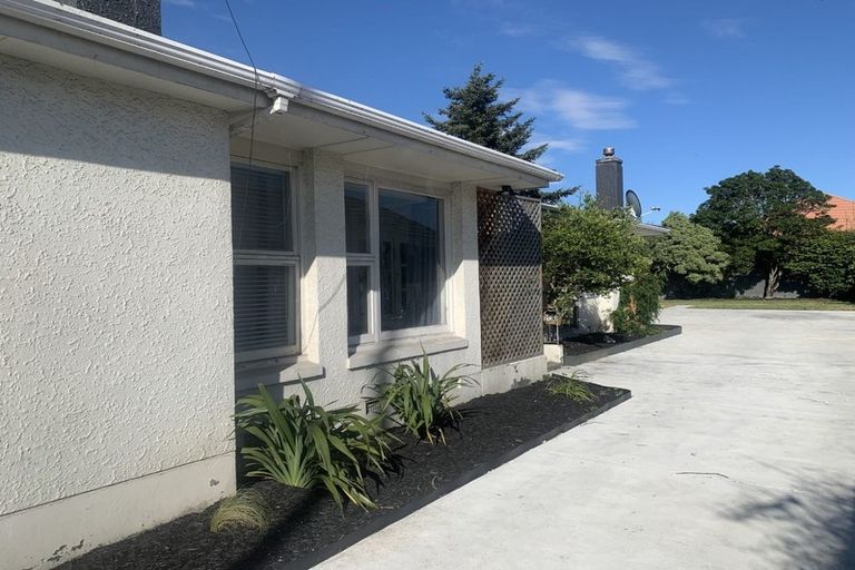 Photo of property in 5 Russley Road, Russley, Christchurch, 8042