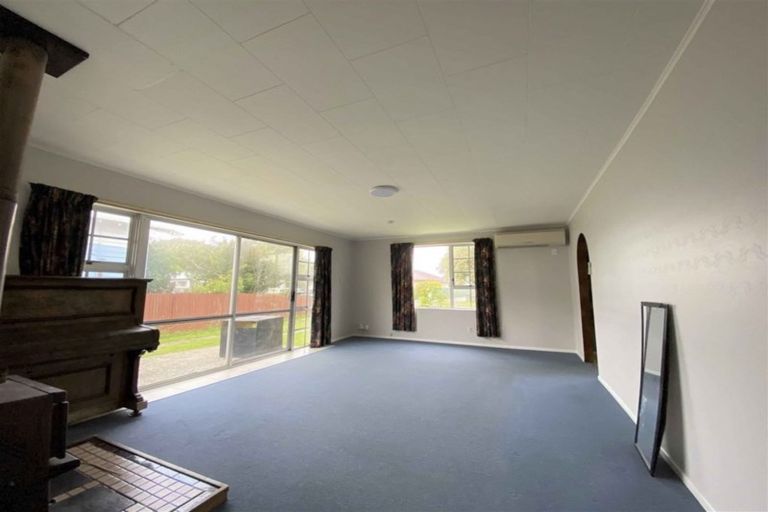 Photo of property in 49 Maitland Street, Strathern, Invercargill, 9812