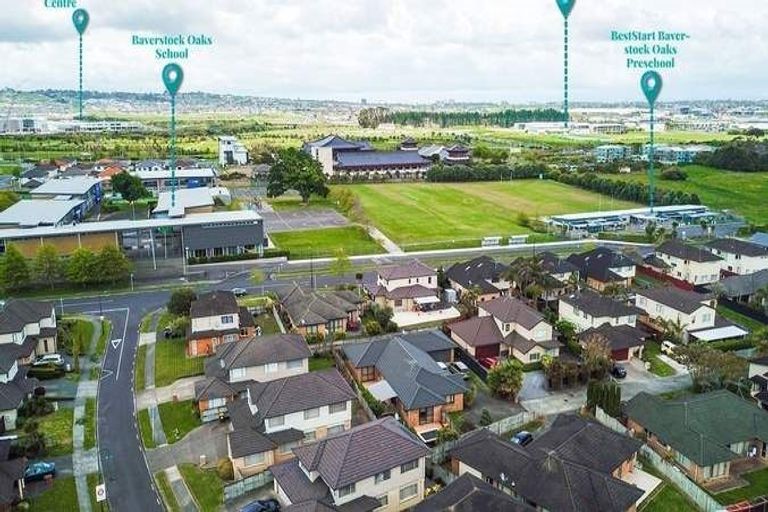 Photo of property in 4 Stornaway Drive, Flat Bush, Auckland, 2016