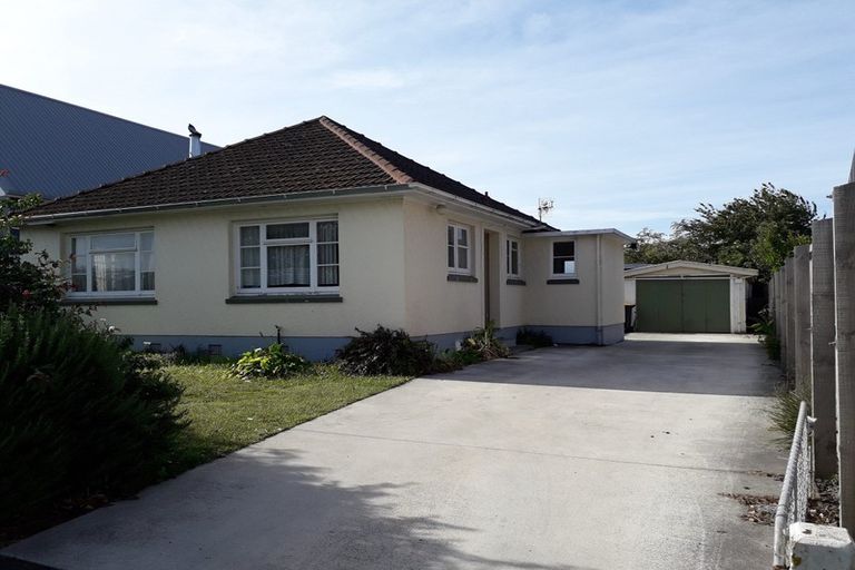 Photo of property in 172 Blenheim Road, Riccarton, Christchurch, 8041