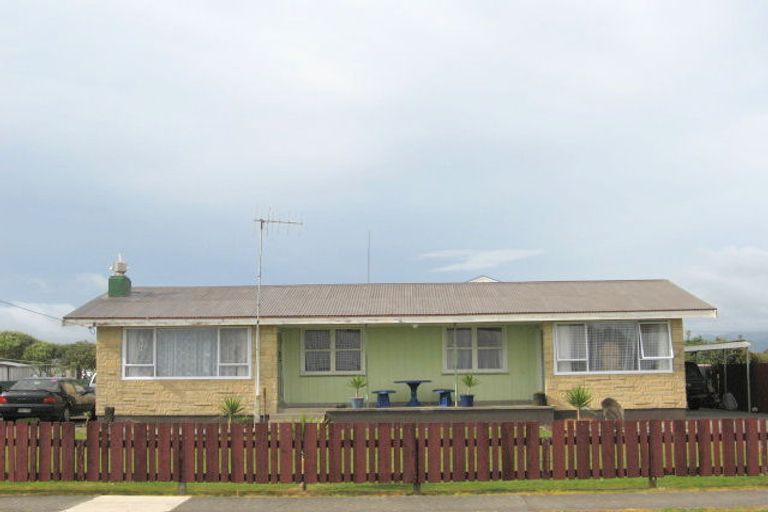 Photo of property in 16 Albert Street, Opotiki, 3122