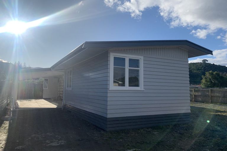 Photo of property in 26 Bethune Street, Featherston, 5710