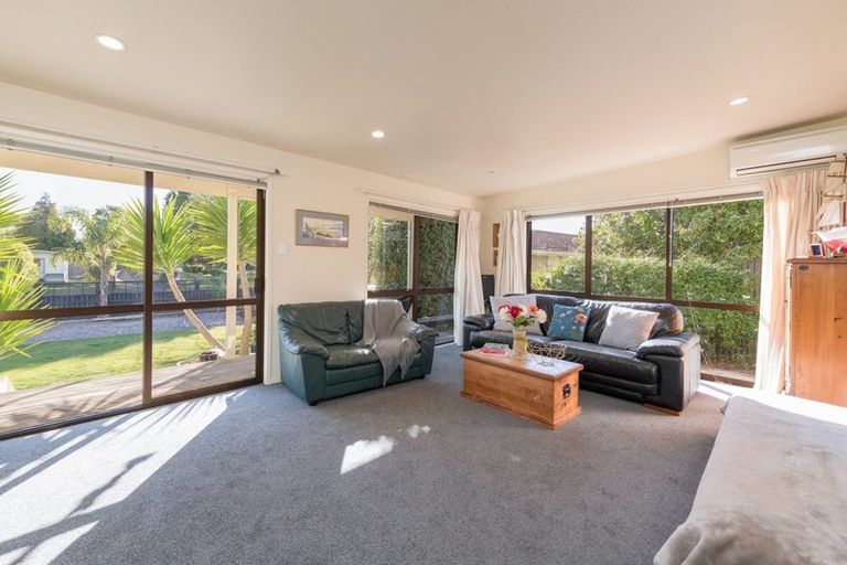Photo of property in 15 Martin Street, Monaco, Nelson, 7011