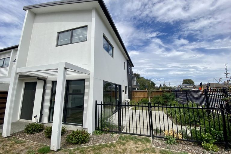 Photo of property in 6/69 Suva Street, Upper Riccarton, Christchurch, 8041