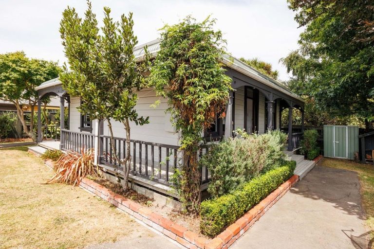 Photo of property in 22a Millar Street, Terrace End, Palmerston North, 4410