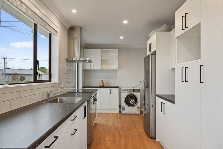 Photo of property in 2 Matene Place, Otaki, 5512