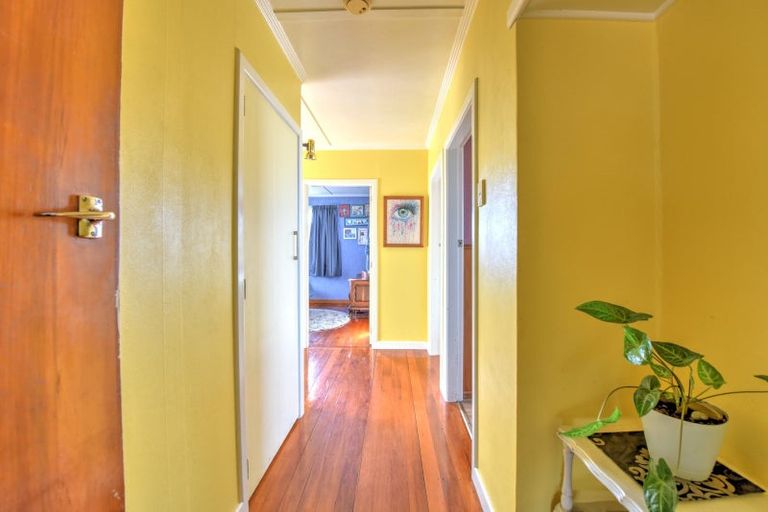 Photo of property in 95 Balaclava Street, Wyndham, 9831