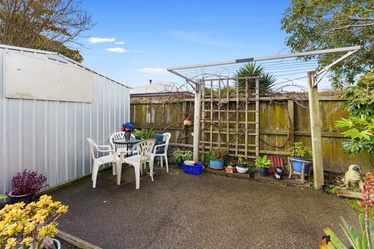 Photo of property in 38 Kirk Street, Otaki, 5512