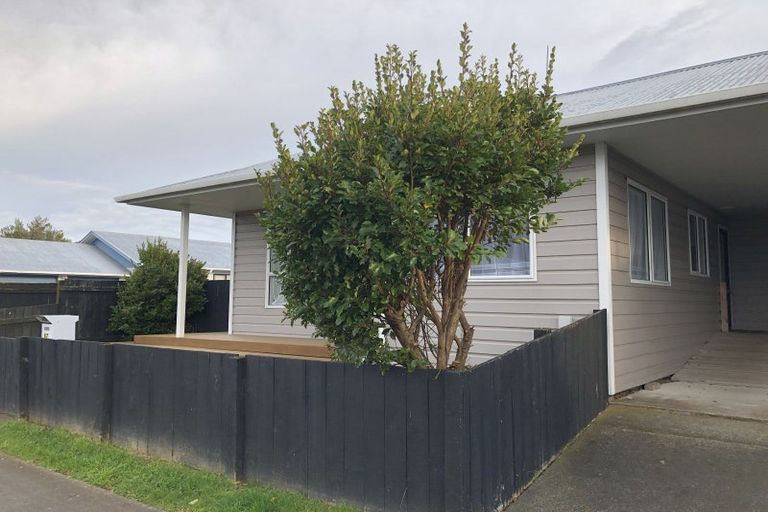 Photo of property in 67 Benmore Avenue, Cloverlea, Palmerston North, 4412