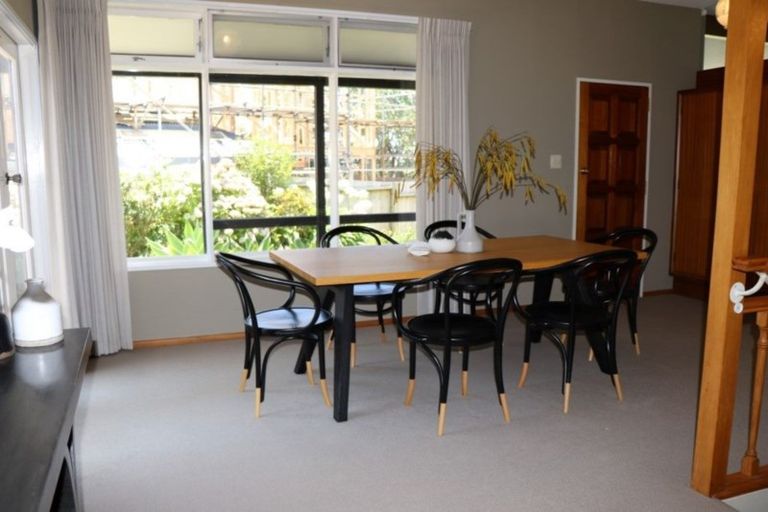 Photo of property in 345 Devonport Road, Tauranga, 3110