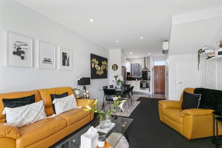 Photo of property in 3/24 Tamar Street, Island Bay, Wellington, 6023