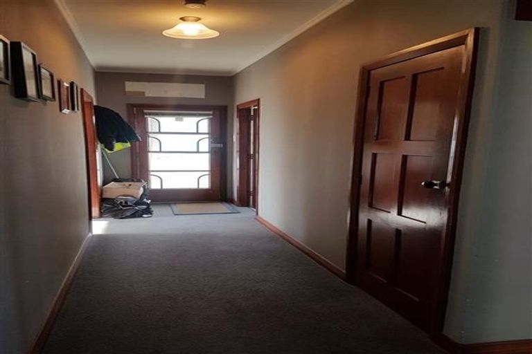 Photo of property in 26 Cornwall Street, Brooklands, New Plymouth, 4310