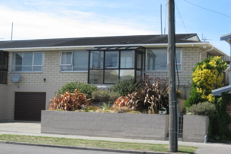 Photo of property in 2/3 Bridge Street, New Brighton, Christchurch, 8062