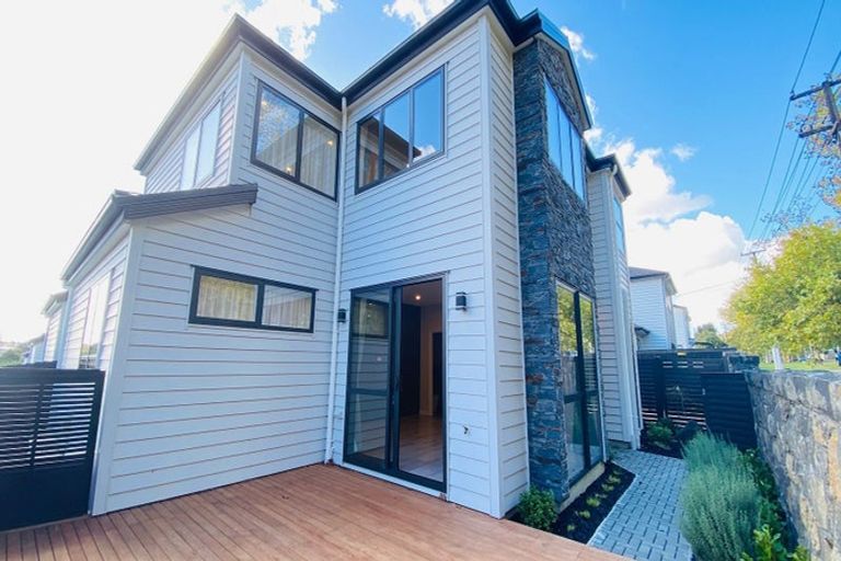 Photo of property in 65a Seabrook Avenue, New Lynn, Auckland, 0600