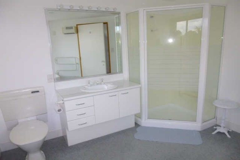 Photo of property in 1/21 Huntingdon Place, Avonhead, Christchurch, 8042