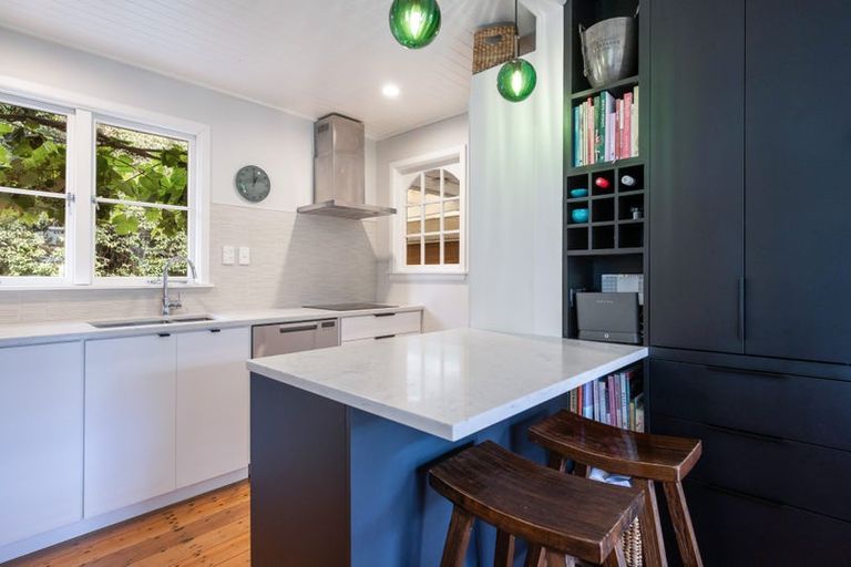 Photo of property in 37 Mount Pleasant Avenue, Beachville, Nelson, 7010