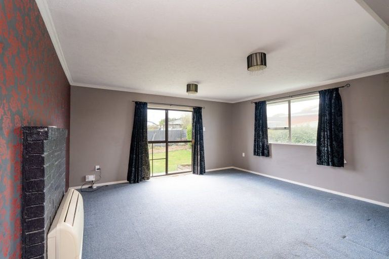 Photo of property in 44 Dundee Place, Strathern, Invercargill, 9812