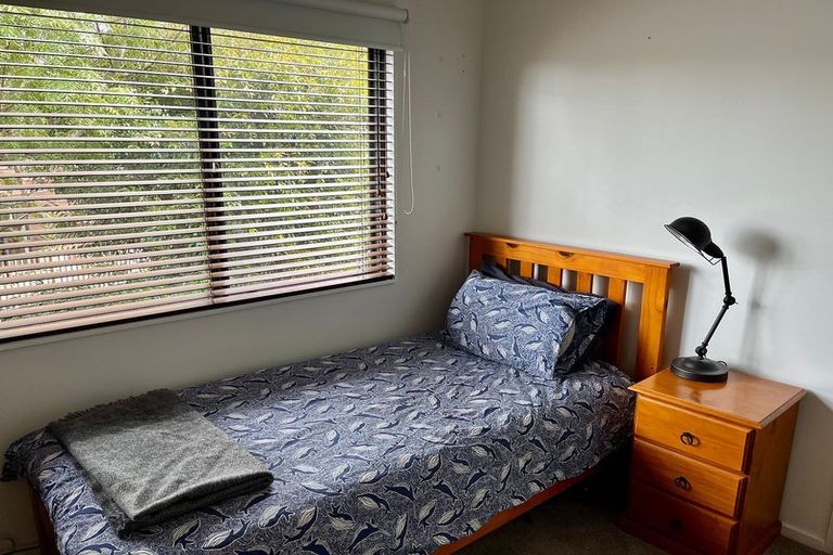 Photo of property in 2/3a City View Terrace, Birkenhead, Auckland, 0626