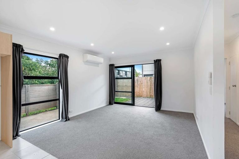 Photo of property in 23a Ventura Street, Mangere, Auckland, 2022