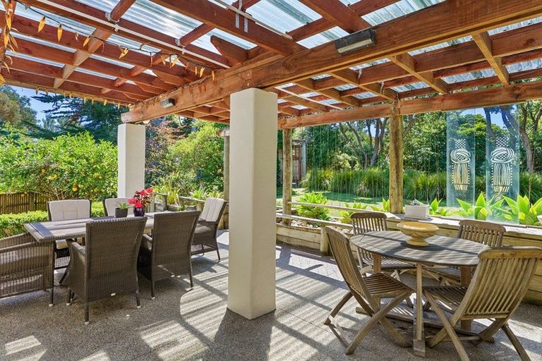 Photo of property in 69 Matatua Road, Raumati Beach, Paraparaumu, 5032