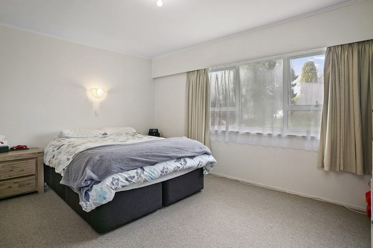 Photo of property in 3 Dickens Place, Leamington, Cambridge, 3432