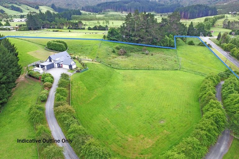 Photo of property in 1021 Whitemans Valley Road, Blue Mountains, Upper Hutt, 5371