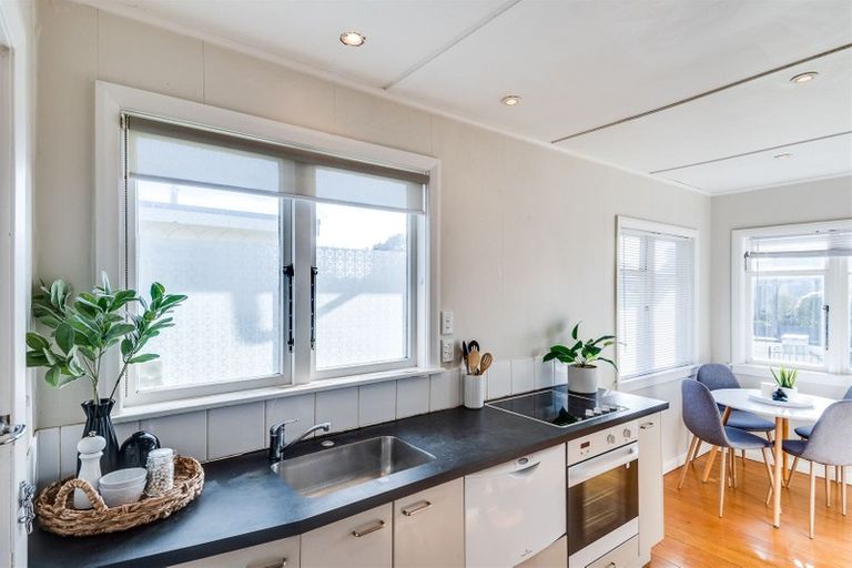 Photo of property in 7 Gallipoli Road, Onekawa, Napier, 4110