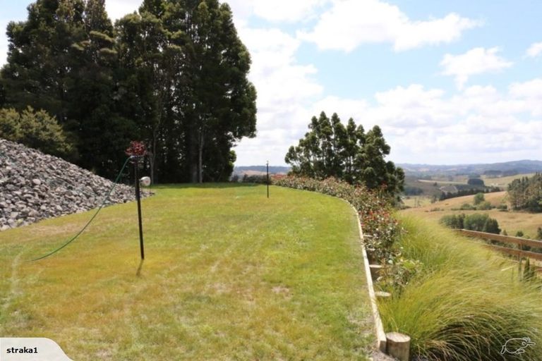 Photo of property in 684 Blackbridge Road, Waitoki, Kaukapakapa, 0871
