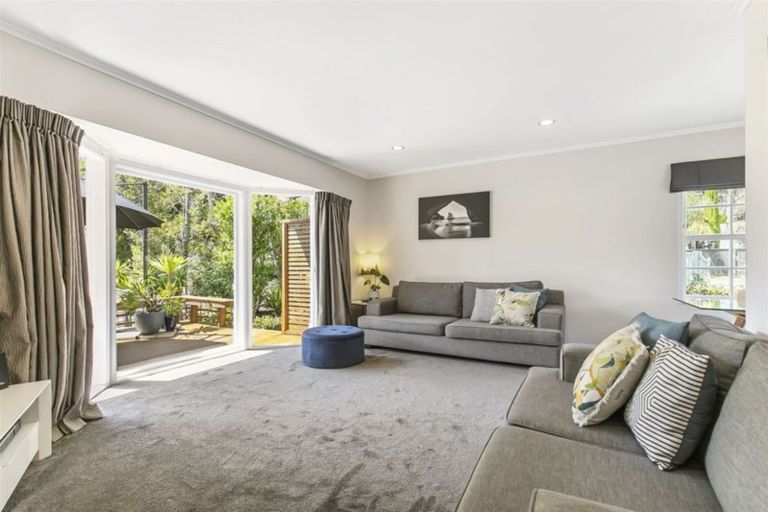 Photo of property in 97 Stott Avenue, Birkdale, Auckland, 0626