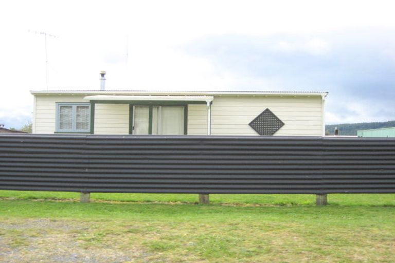 Photo of property in 14 Kahu Street, Mangakino, 3421