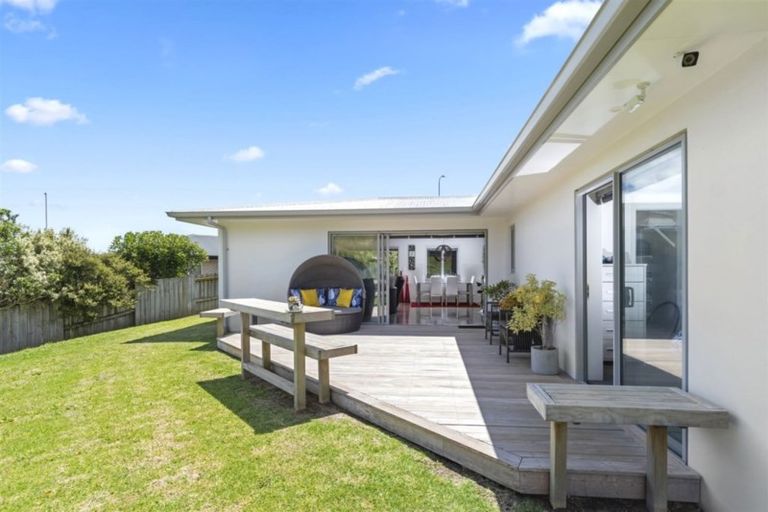 Photo of property in 66 Falcon Drive, Welcome Bay, Tauranga, 3112